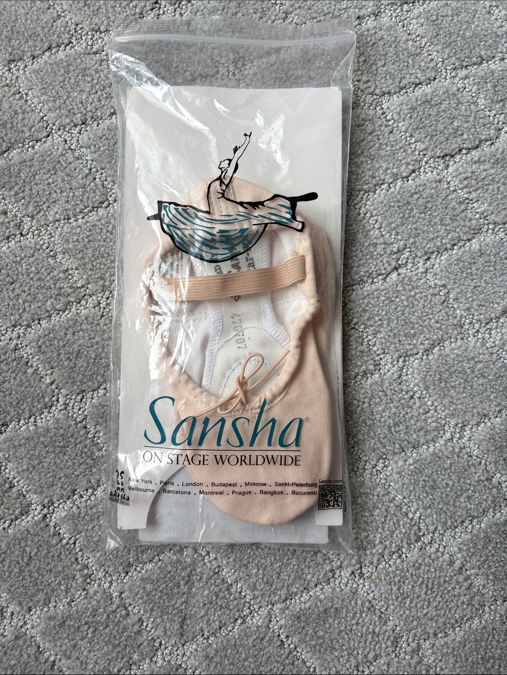 NWT little girls Sansha soft canvas ballet slippers